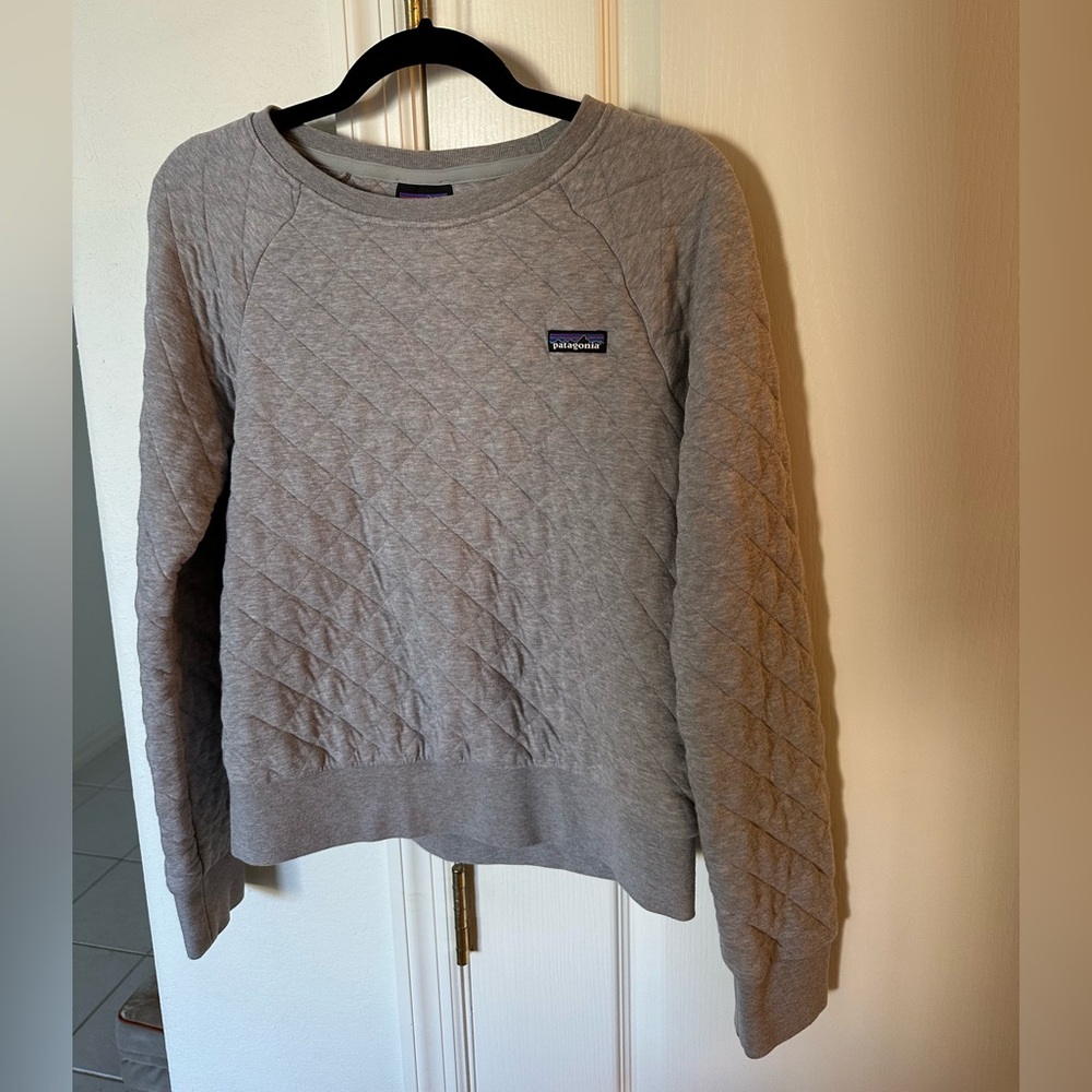 Patagonia women’s sweater